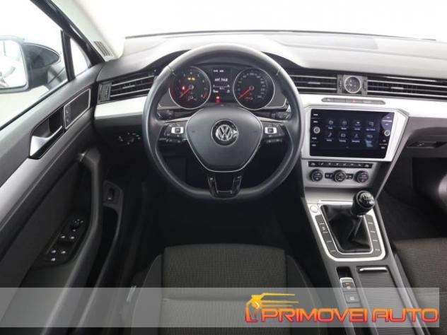 VOLKSWAGEN Passat Variant 1.5 TSI Comfortline BlueMotion Tech. rif. 20758399 - Foto 2