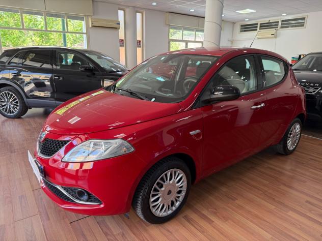 LANCIA YPSILON 1.2 69CV GOLD - 2018 - Foto 2