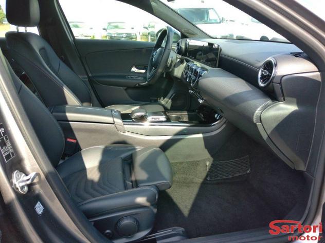 MERCEDES - Classe A - A 180 d Business - Foto 9