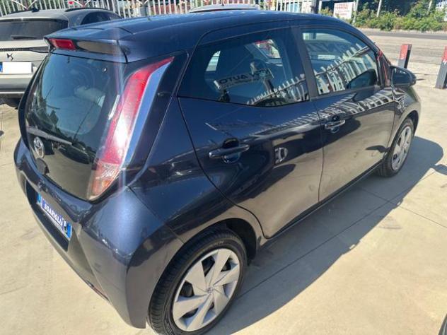 TOYOTA Aygo 1.0 VVT-i 69 CV 5 porte x-play rif. 23825005 - Foto 6
