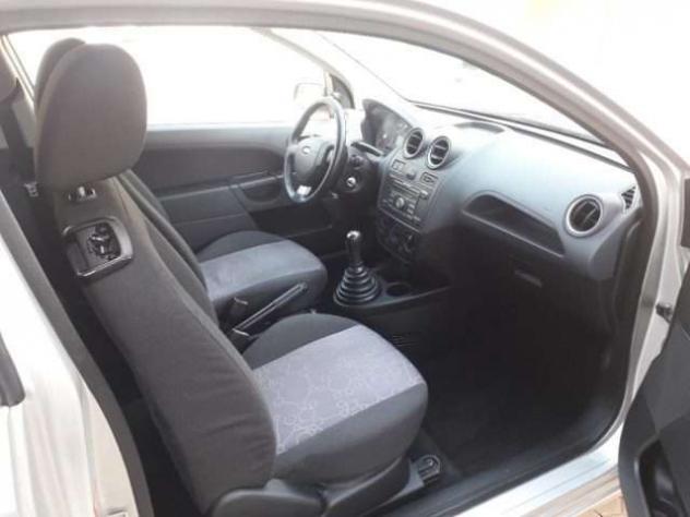 Ford Fiesta 1.4 TDCi - Foto 7