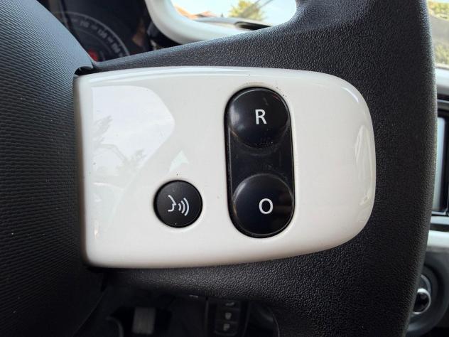 Renault Twingo III 2019 1.0 SCe 65cv Equilibre - Foto 4