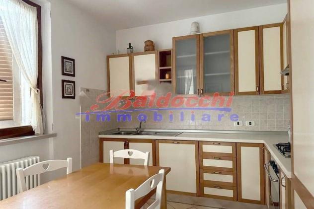 Esclusivo Piano Terra con Giardino Privato e Taverna – Zona Viale Italia, Fano - Foto 13