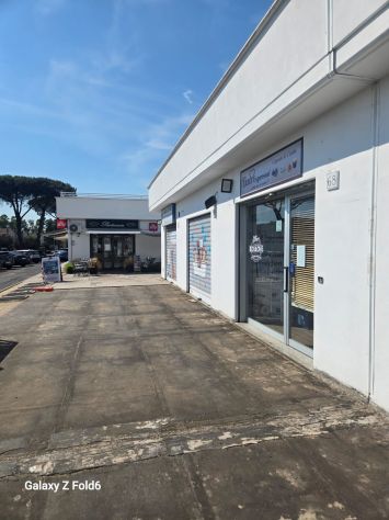 LOCALE COMMERCIALE 90 MQ CIRCA PALOCCO CENTRO BIANCO - Foto 4
