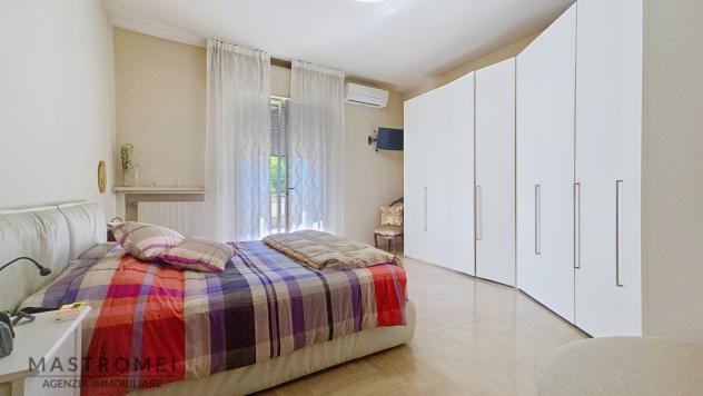 APPARTAMENTO di 5 vani e di 130 mq (ALTOPASCIO) rif. 3603 - Foto 14