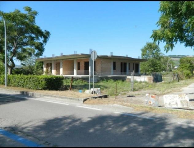 Immobile in asta di 456 m² in vendita a Martinsicuro - Foto 2
