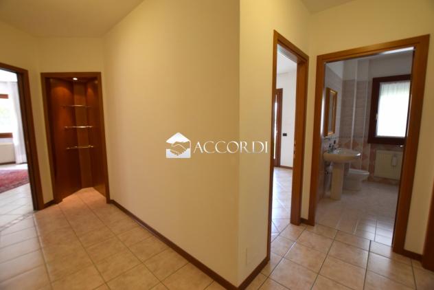 APPARTAMENTO di 3 vani e di 186 mq (MONTEBELLUNA) rif. PA313A - Foto 7