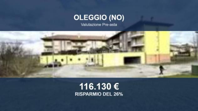 Immobile in asta di 94 m², box auto doppio in vendita a Oleggio
