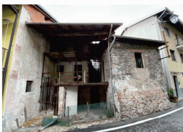 Immobile in asta di 80 m² in vendita a Serravalle Sesia