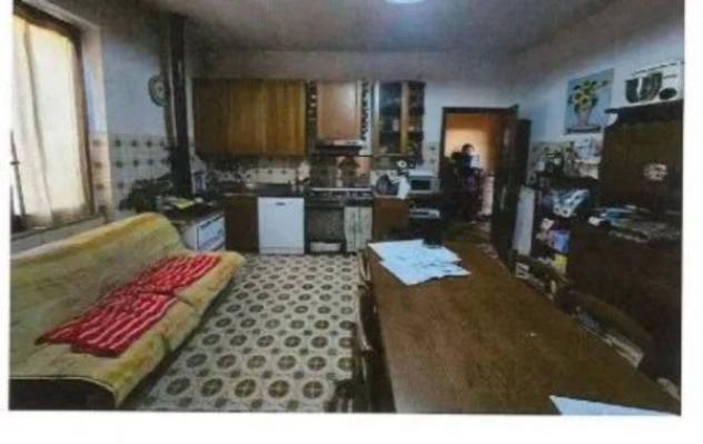 Immobile in asta di 176 m² con più di 5 locali e box auto in vendita a Terni - Foto 7