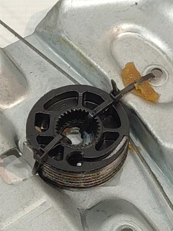 MECCANISMO ALZAVETRO ANT SX DACIA Duster Serie 807217664R H4D450 ...