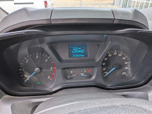 Ford Tourneo Custom TOURNEO CUSTOM 2.2 TDCI 125CV COMBI TREND CON GANCIO TRAINO - Foto 10