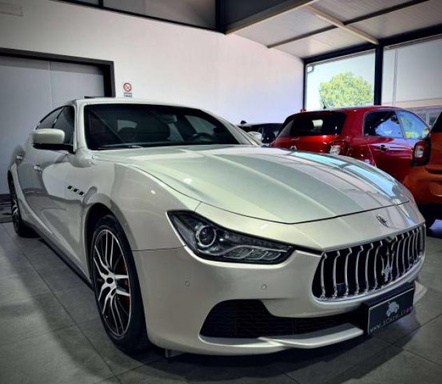 Maserati Ghibli 3.0 V6 250CV Diesel Restyling - Foto 5