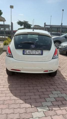 LANCIA Ypsilon 1.2 69 CV 5 porte rif. 24043936 - Foto 6
