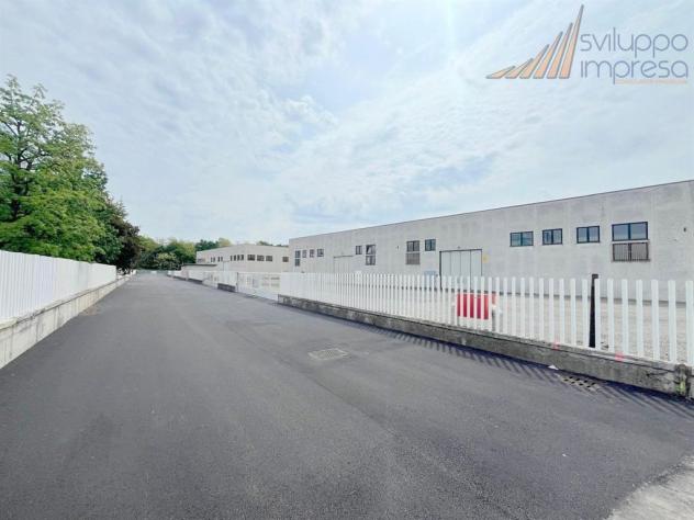 CAPANNONE INDUSTRIALE CON UFFICI IN AFFITTO A MEZZAGO - Foto 7
