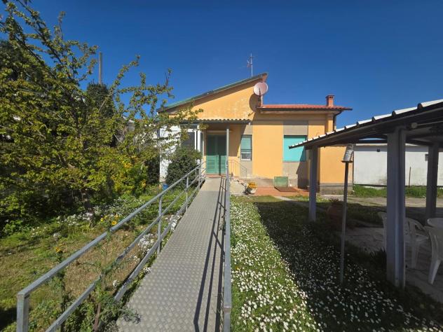 Viareggina in vendita a Castelfranco di Sotto 80 mq Rif: 1404247