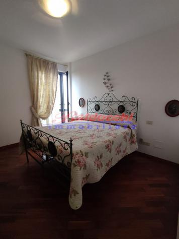 FANO CENTRO STORICO - ELEGANTE APPARTAMENTO CON 2 CAMERE MATRIMONIALI E DOPPIO GARAGE - Foto 16