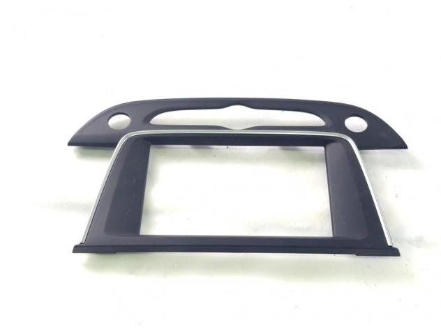 39137997 MASCHERINA RIVESTIMENTO AUTORADIO CRUSCOTTO CENTRALE OPEL CROSSLAND 1.2 B 61KW 5P (2020) RICAMBIO USATO