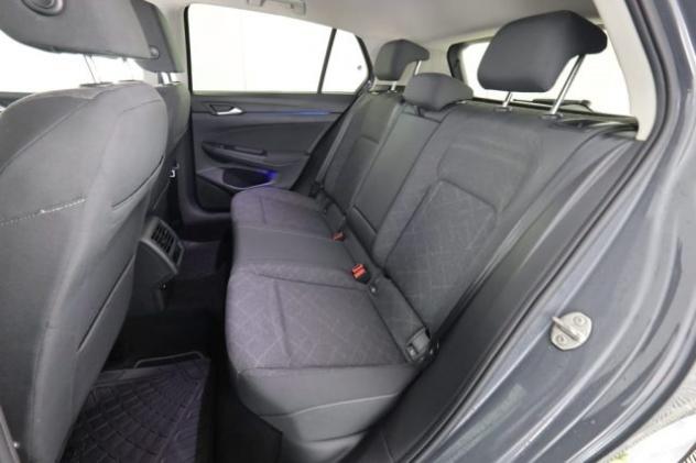 VOLKSWAGEN Golf Golf 1.0 eTSI EVO DSG Life rif. 24013171 - Foto 3