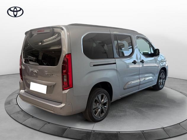 Toyota Proace City Verso 1.5D 130Cv S&S A/T L2 D Luxury - Foto 6