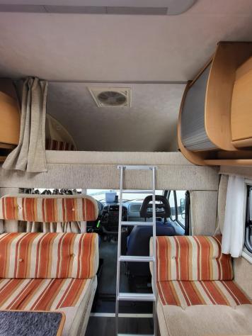 CAMPER MCLOUIS DUCATO MANSARDATO 7 POSTI LETTI CASTELLO CLIMATIZZATORE FOTOVOLTAICO GENERALI USATO - Foto 10