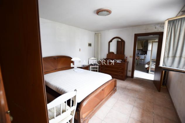 BIFAMILIARE di 10 vani e di 250 mq (POVEGLIANO) rif. SW136 - Foto 10