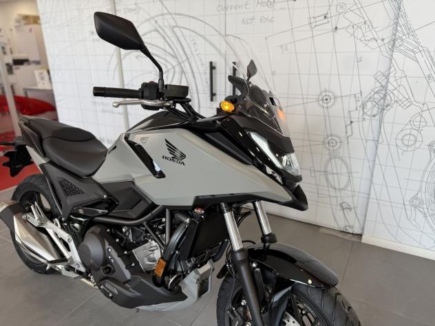 Honda NC 750 NC750X DCT - YM 2026 - Foto 10