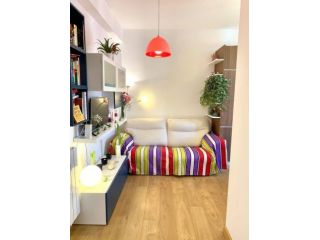 Stanzetta in Affitto €400 - Appartamento moderno - Zona Tortona/Washington