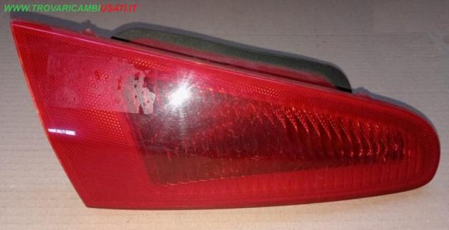 FANALE POST.S.(parte int.) ALFA ROMEO 147 (W8)  Parti elettriche  Fanaleria  Fanali  Fanale post. sx. ALFA ROMEO - 147 - 01-11-2004 - 01-07-2011