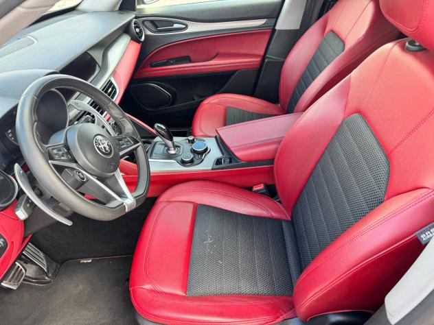 Alfa Romeo Stelvio 2.2 Turbodiesel 210 CV AT8 Q4 B-TECH - Foto 8