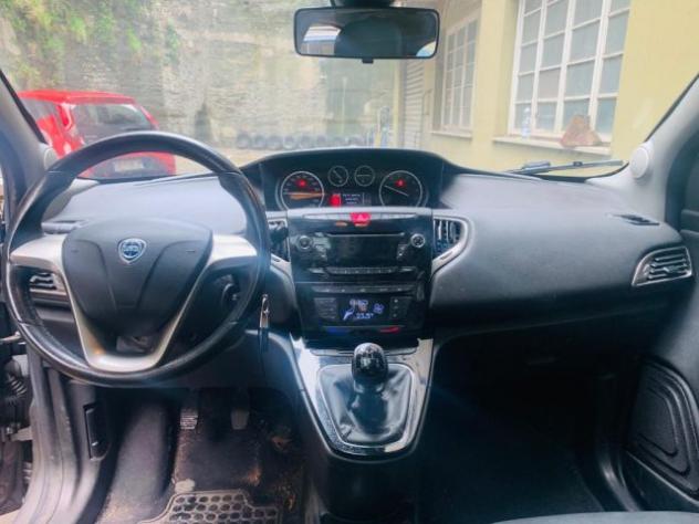 LANCIA Ypsilon 1.2 69 CV 5 porte Platinum rif. 23445511 - Foto 6