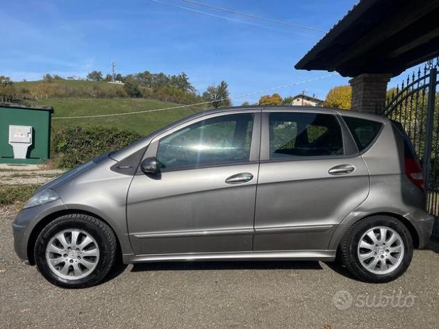 MERCEDES Classe A (W/C169) A 150 Elegance - Foto 5