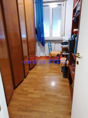 Villetta Bifamiliare in Vendita in Zona Tranquilla e Servita - Foto 16