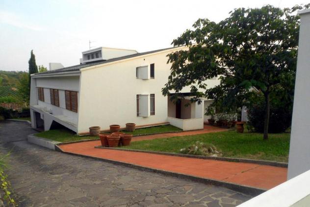 Villa in vendita a Peccioli 600 mq Rif: 1410863