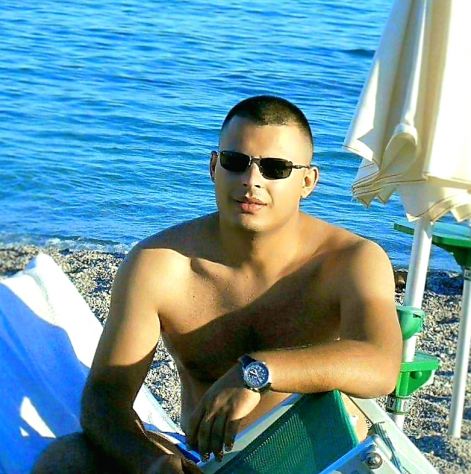 massaggi rilassanti-decontratturanti-sportivi Tel:3445970351