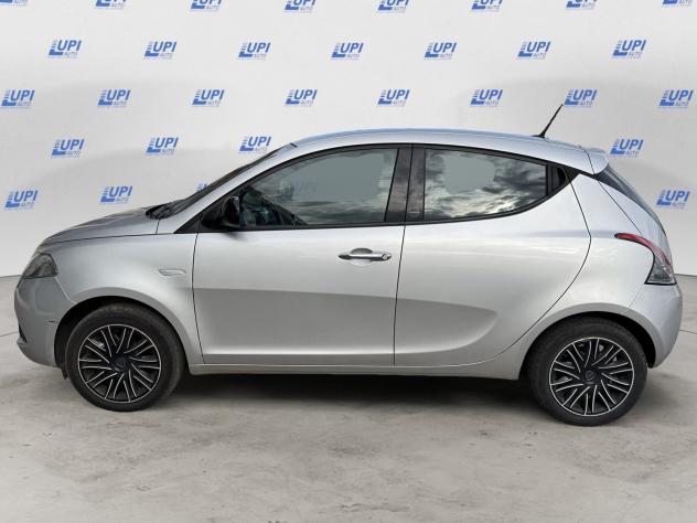 Lancia Ypsilon 1.0 firefly hybrid Gold s&s 70cv - Foto 5