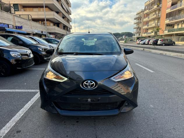 Toyota Aygo Connect 1.0 VVT-i 72CV 5 porte x-business plus CAR PLAY NAVI KAMERA BLUETOOTH CERCHI 15