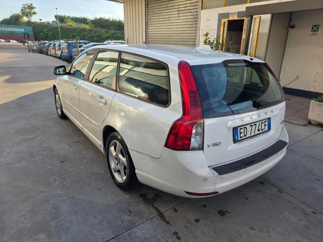 Volvo V50 D2 POLAR 1.6 FULLL - Foto 6