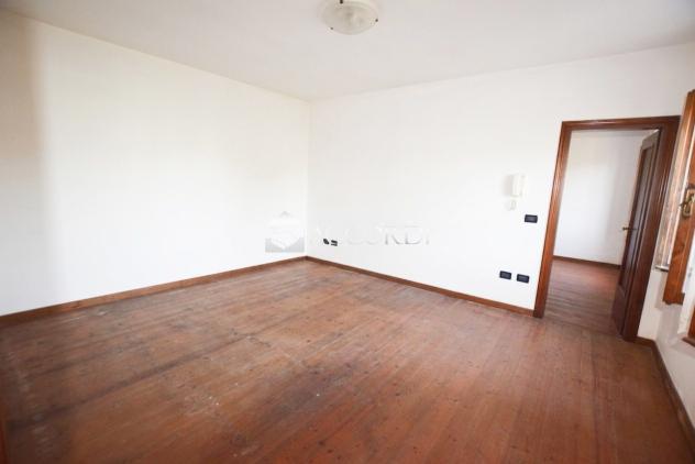 CASA INDIPENDENTE di 7 vani e di 196 mq (PAESE) rif. SW36_4 - Foto 7
