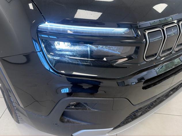 Jeep Avenger E-Hybrid Summit 1.2 110cv Dct Mhev - Foto 3