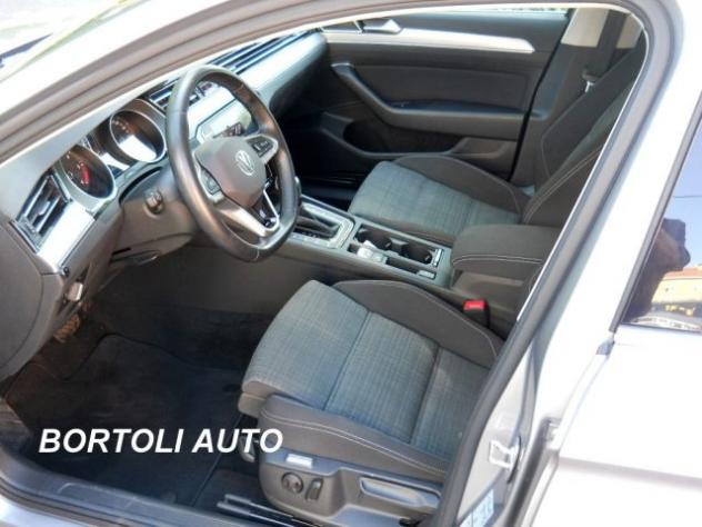 VOLKSWAGEN Passat Variant 2.0 TDI 53.000 KM SCR EVO DSG BUSINESS AUTOMATICA rif. 23644961 - Foto 9