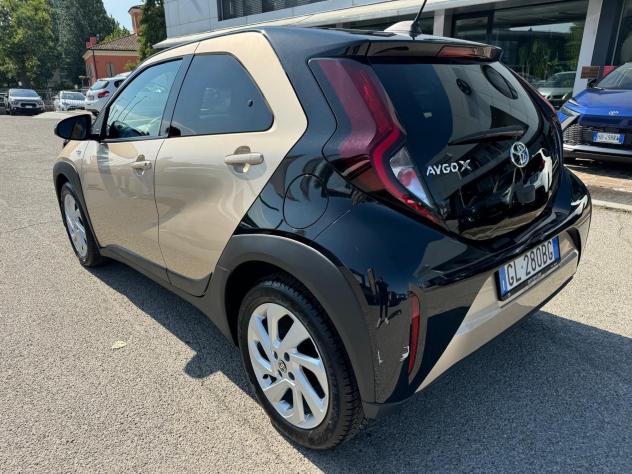 Toyota Aygo X 1.0B (72 CV) Trend - Foto 8