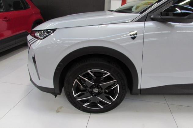 PEUGEOT 5008 Hybrid 136 e-DCS6 GT rif. 23795645 - Foto 5
