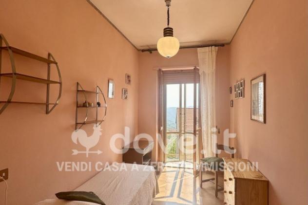 Villa di 180 m² con più di 5 locali in vendita a Castell'Azzara - Foto 8