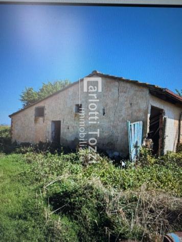 CASA INDIPENDENTE di 20 vani e di 500 mq (GROSSETO) rif. 03729