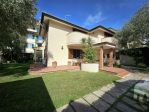 Villa in vendita a Massa
