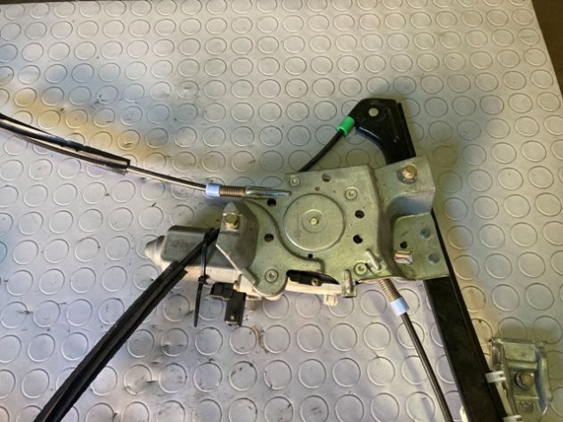 Alzacristallo anteriore SX Vw Polo 6N del 1998 - Foto 2