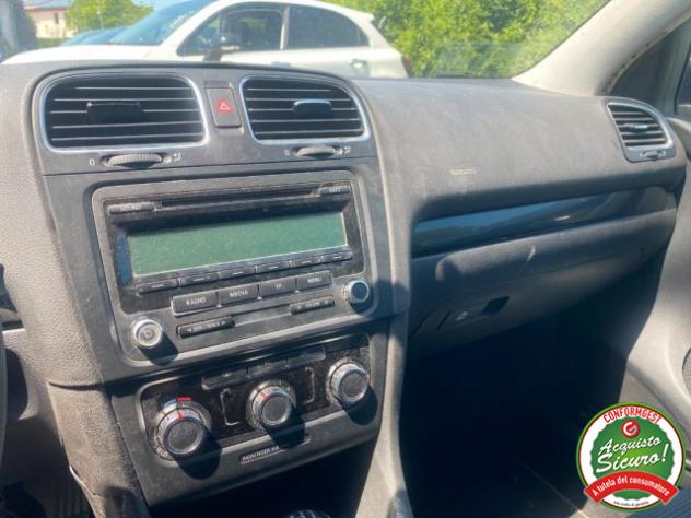 VOLKSWAGEN Golf 1.6 5p. Trendline BiFuel rif. 23960642 - Foto 5