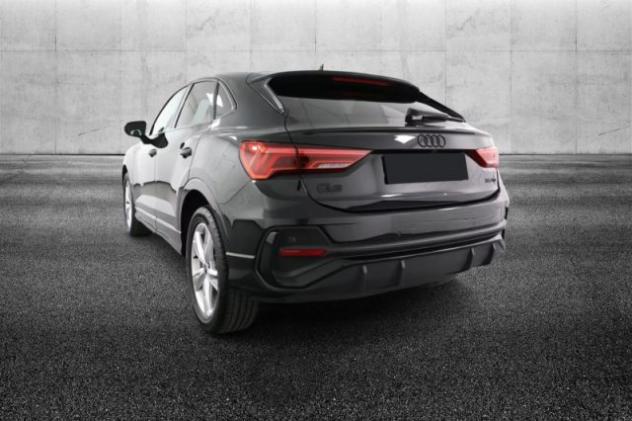AUDI Q3 SPB 35 TDI S tronic S line edition rif. 24049740 - Foto 4