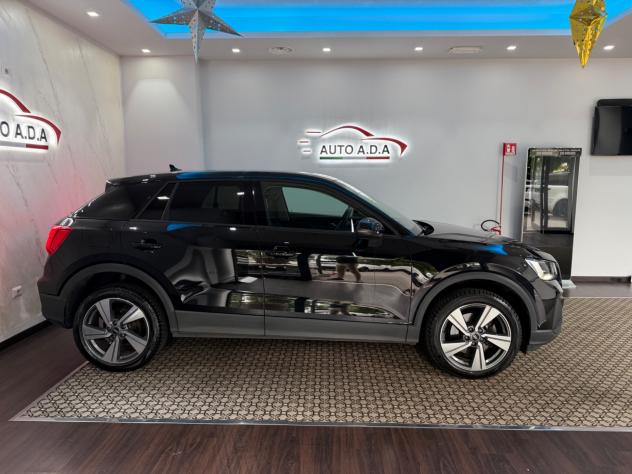 Audi Q2 35 TDI S tronic Identity Black - Foto 4